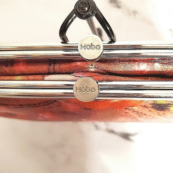 HOBO The Original Vintage Warm Floral Print Leather 'Lauren' Wallet/Clutch - Picture 2 of 11